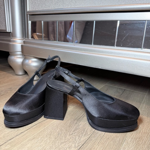 & Other Stories Black Satin Platform Block Heel Slingback Shoes – Size 37 (US 7) - Picture 7 of 7